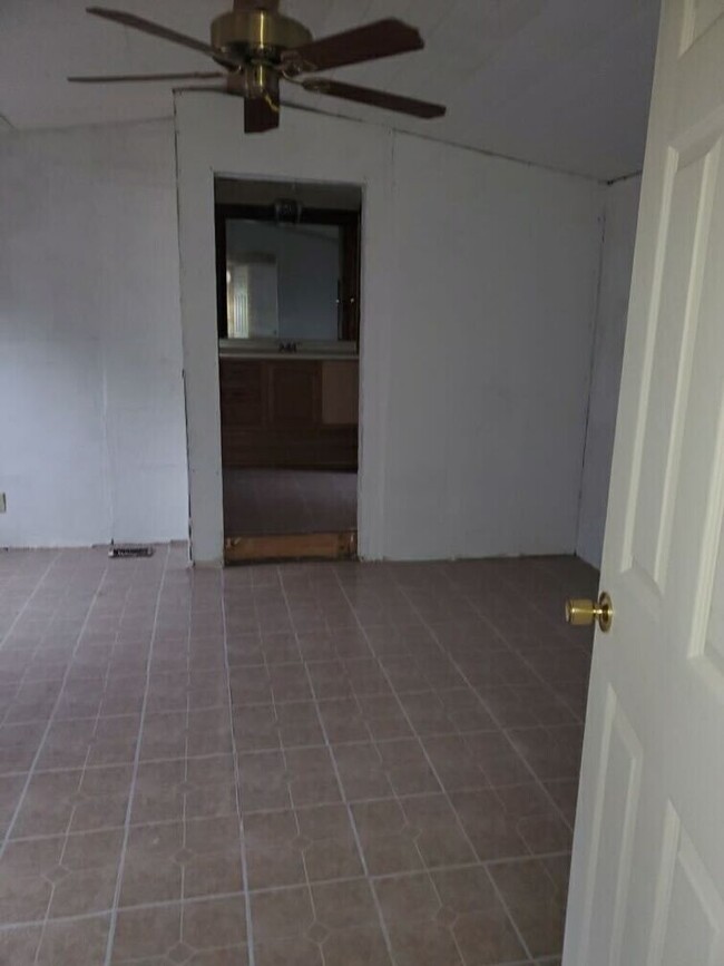 Building Photo - Rent this 2 Bedroom in Monetta!