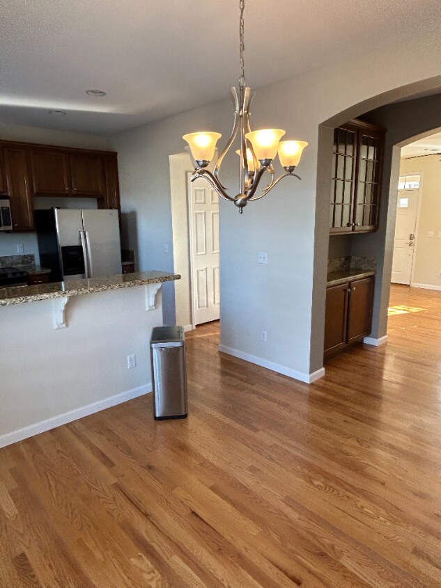 Foto del edificio - Great Lowry Townhome!