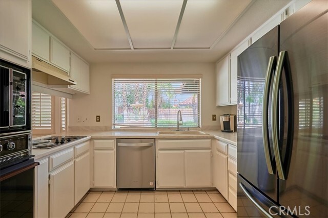 Building Photo - 40351 Sugar Bush Ct