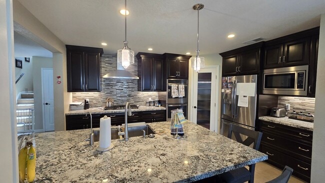 Building Photo - 10978 Cool Lake Terrace