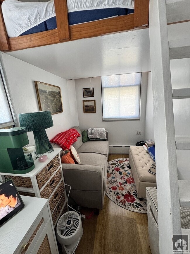 Building Photo - 3BR Apartment in Greenwich Village / Washi...
