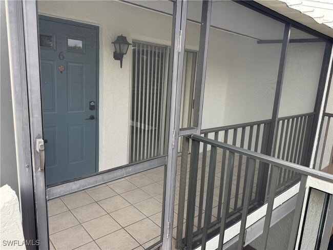 Foto del edificio - 4070 Looking Glass Ln