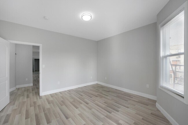 Foto del edificio - 7305 Park Ave