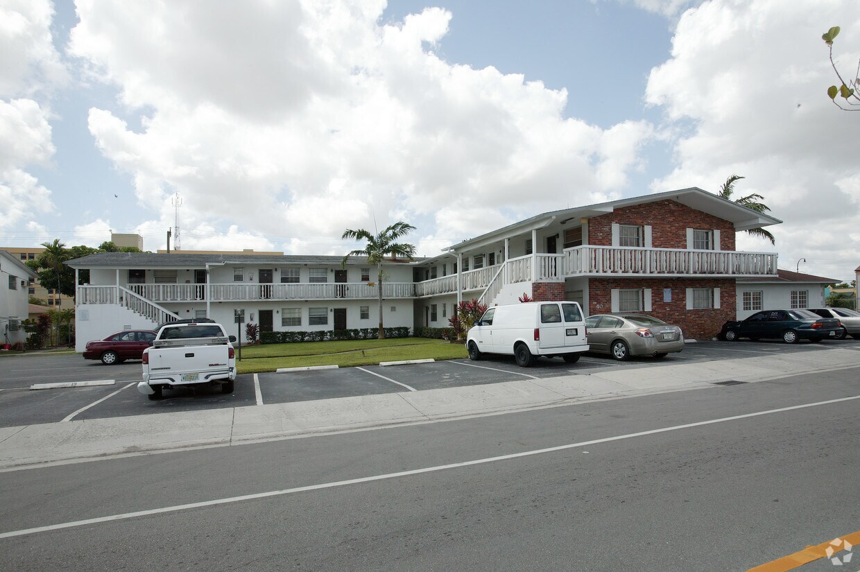 Foto del edificio - 40 8th St
