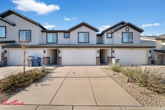 Building Photo - 1868 S Wolverine Way