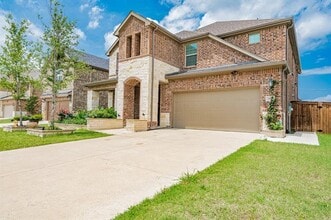 Building Photo - 1000 Speargrass Ln