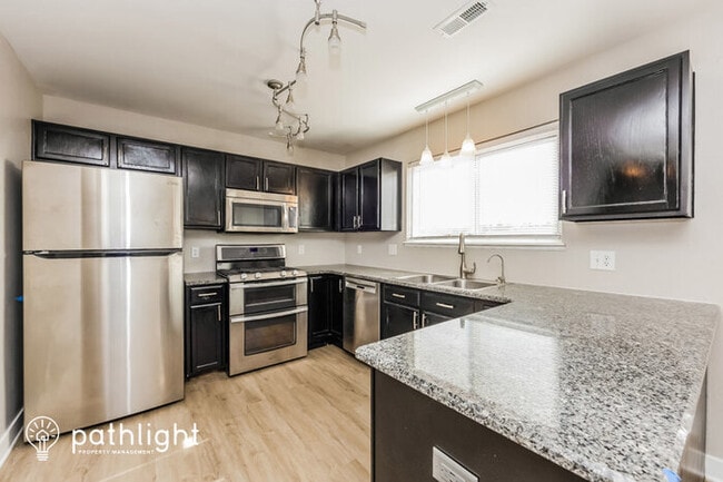 Building Photo - 3312 Macgregor Drive