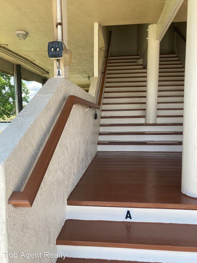Foto del edificio - 2 br, 2.5 bath House - 200 Lake View Unit A
