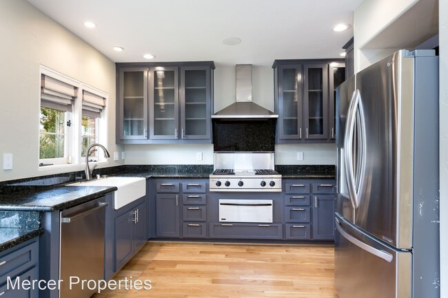 Building Photo - 3 br, 3 bath House - 4886 Hart Drive