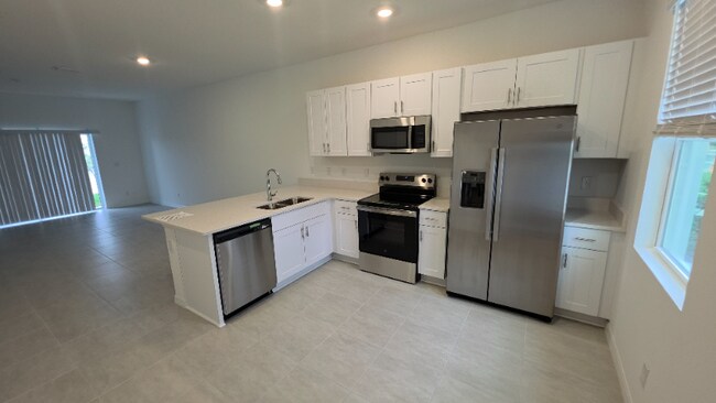 Building Photo - 16527 San Nicola Pl