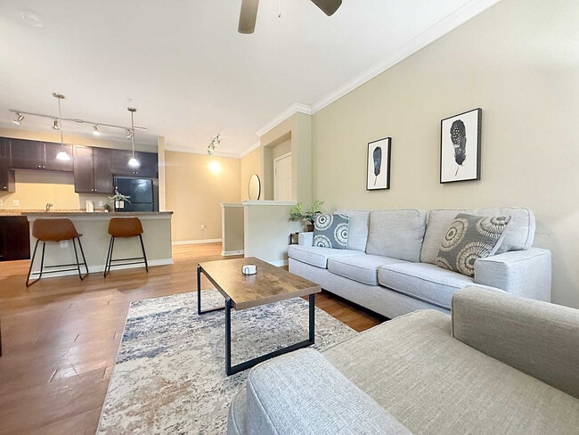 Building Photo - 1770 Bearberry Cir