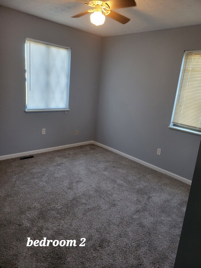 Foto del edificio - 9406 Haddington Ct