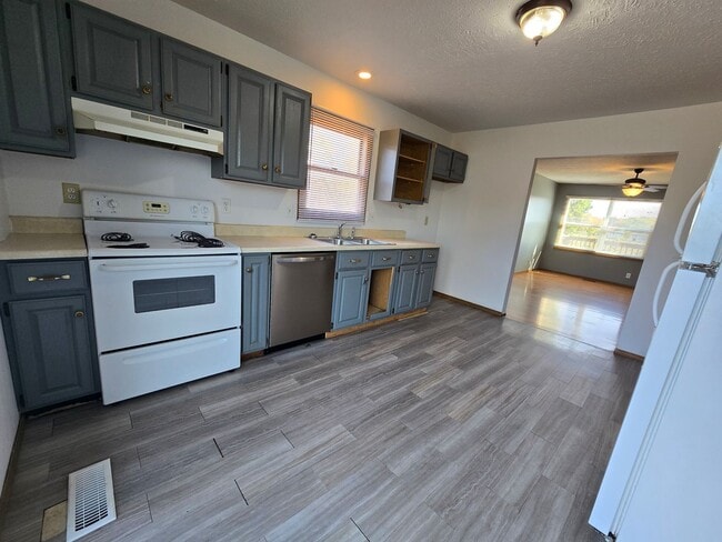 Foto del edificio - 1501 Northbrook Dr