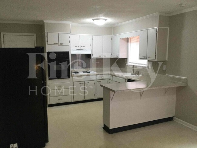 Foto del edificio - 6634 Imperial Dr