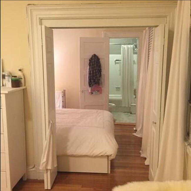 Foto del edificio - 1471 Beacon St