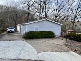 Primary Photo - 127 Stonemont Rd
