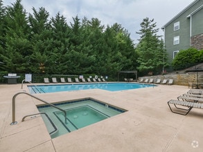 Building Photo - Eastwood Village Apartment Homes