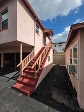 Building Photo - 1123 Linden Ave