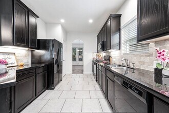 Building Photo - 4335 Careybrook Ln