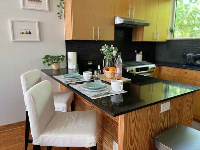 Mostrador de cocina para comer - 1507 North St
