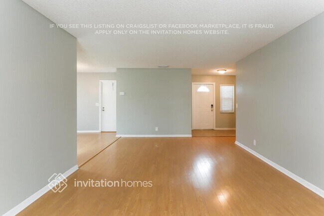 Foto del edificio - 9422 Saddlebrook Dr