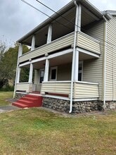 Building Photo - 508 S Main St