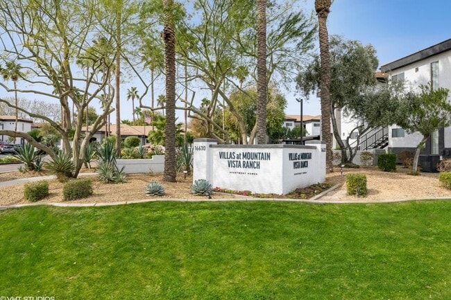 Building Photo - Villas at Mountain Vista Ranch