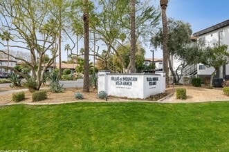 Building Photo - Villas at Mountain Vista Ranch