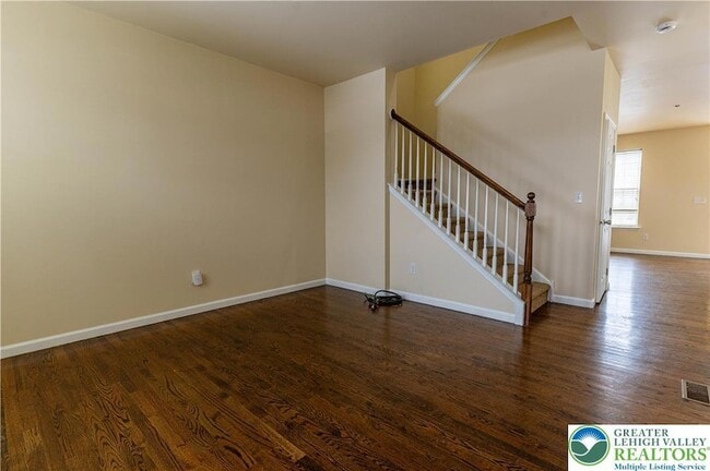 Building Photo - 241 Snapdragon Way