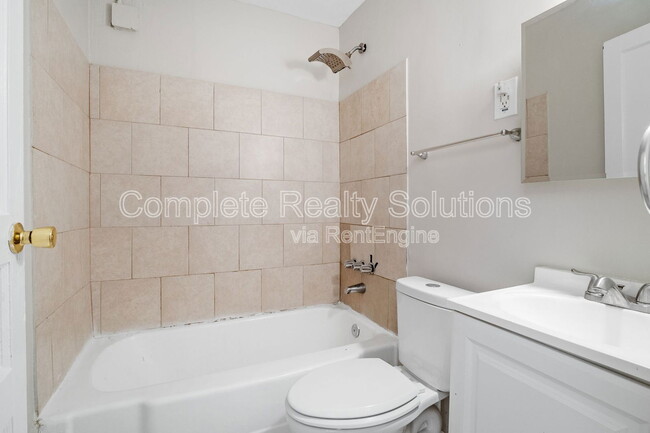 Building Photo - 221 W Felton Ave