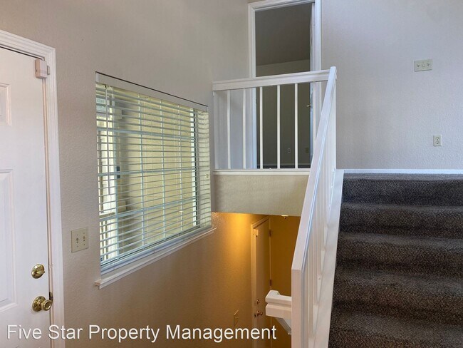 Foto del edificio - 3 br, 2.5 bath House - 1388 Jonathan Pl