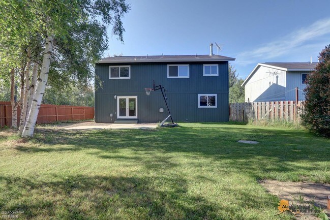 Building Photo - 4 br, 2 bath House - 1005 Woodstock Dr