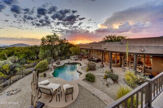 Building Photo - 10989 E Taos Dr