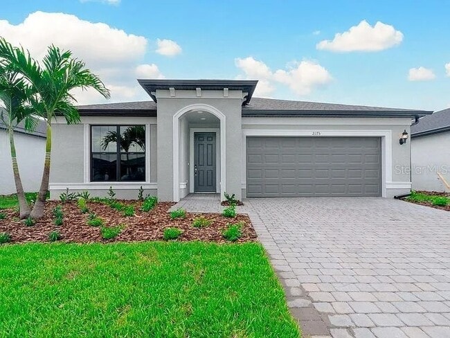 Building Photo - 2175 Darley Oak Way