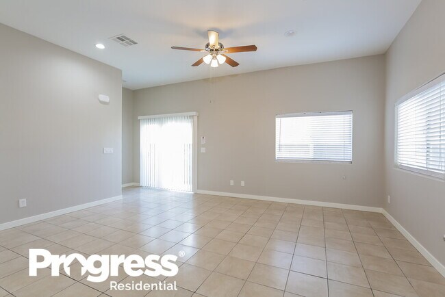 Foto del edificio - 6711 Pocket Wood St