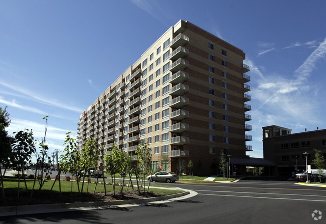 Building Photo - Prosperity Flats Apartments