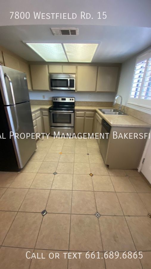 Foto del edificio - 7800 Westfield Rd