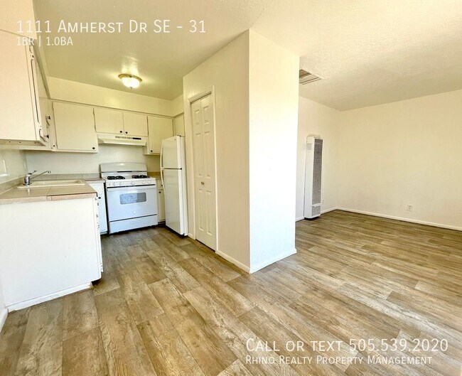 Foto del edificio - 1111 Amherst Dr SE