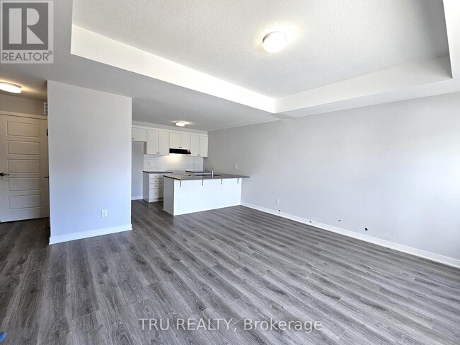 Photo du bâtiment - 19 Pyrite Private