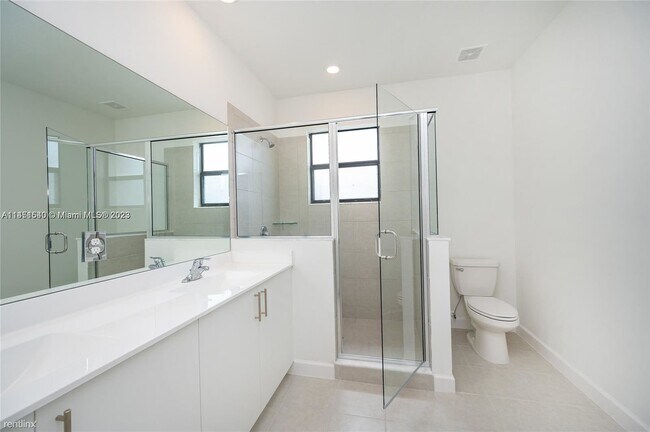 Foto del edificio - 3 br, 2.5 bath House - 252 SW 159th Way
