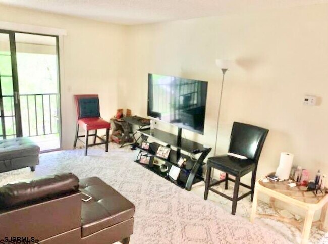 Foto del edificio - 118 Sussex Pl