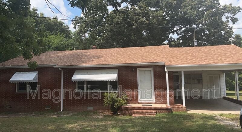 Foto principal - 1298 Tollie Weldon Rd