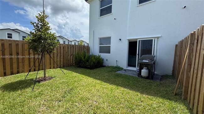 Building Photo - 35919 SW 179th Ave