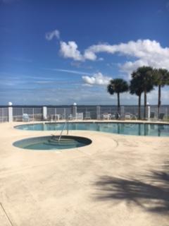 Foto del edificio - 7200 US-1