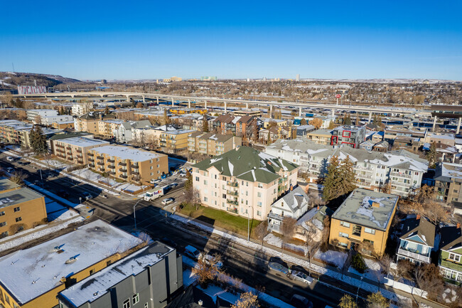 Aerial Photo - Sunalta Manor