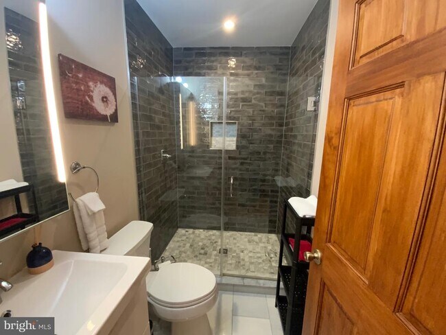 Foto del edificio - 1837 16th St NW