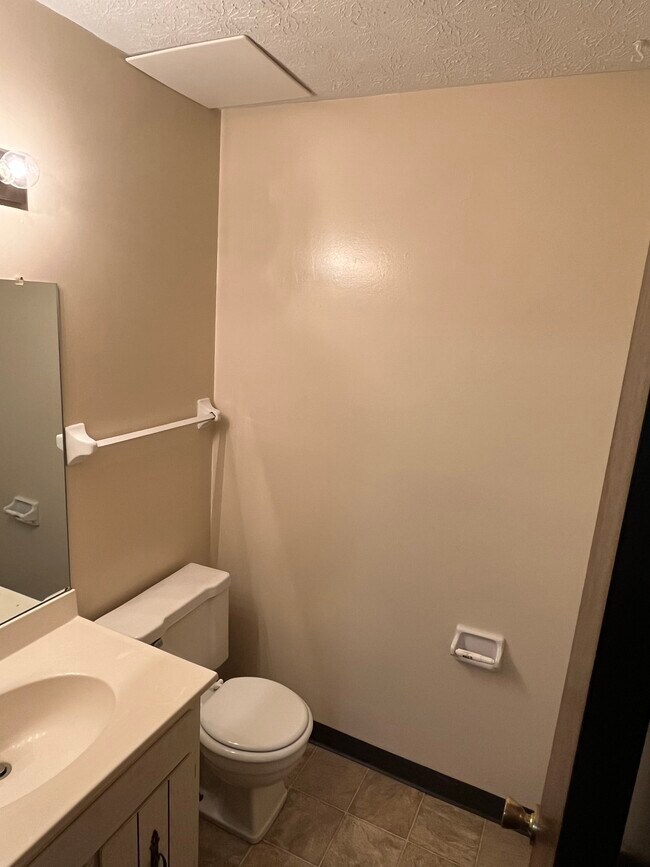Foto del edificio - 3184 Cedar Grove Pl S