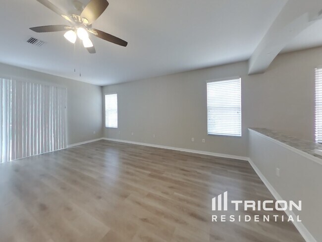 Building Photo - 15826 Cedar Elm Terrace