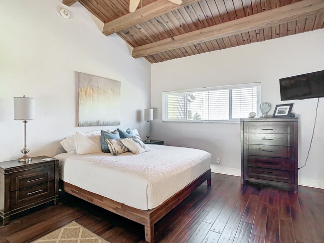 Loft Bedroom - 2951 S Highway A1A