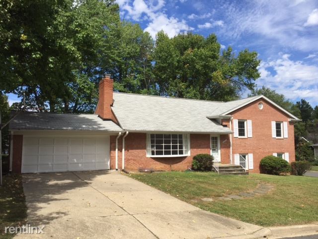 Primary Photo - 6804 Calverton Dr